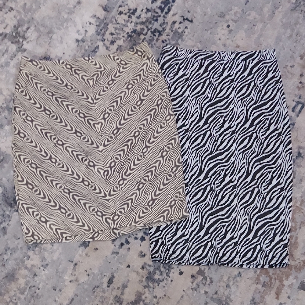 2 Patterned Pencil Skirts